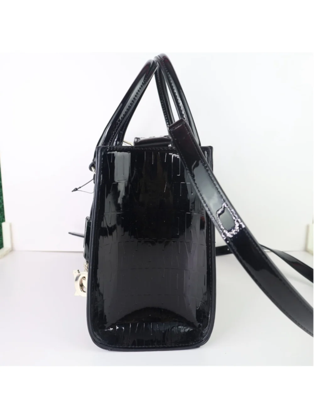 Dkny Perri Box Satchel Black